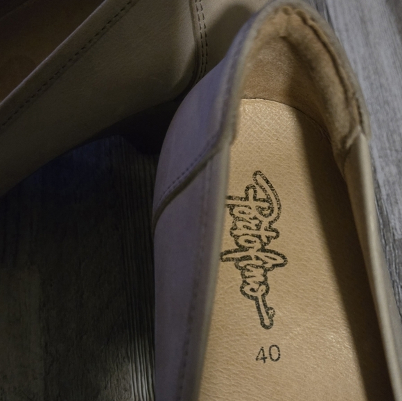 Portofino Boho Tan Leather Comfort Wedge Slip-On Shoes Size 9/EUC Size 40 - Picture 2 of 10